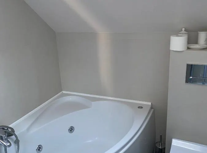 Spanko Homestay szállás *